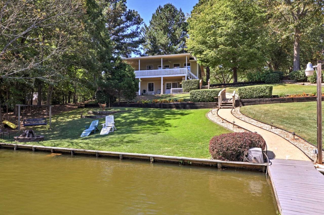 Lakefront Cottage With Private Hot Tub! Buckhead Exterior photo